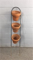 3 Tier Outdoor Plant Stand 1 Pot Is Cracked