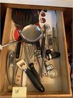 KITCHEN UTENSILS