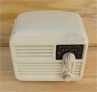 Arvin Model 444A Midget radio, 1947