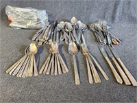 Kitchen Utensils:Forks, Spoons, Knives