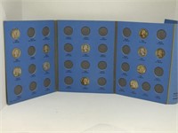 (12) WASHINGTON SILVER QUARTERS IN COLLECTION BOOK