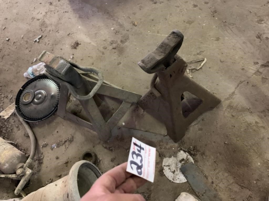 Pair of Heavy Duty Jack Stands