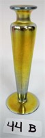 Steuben Aurene 5.5" footed vase, paper label