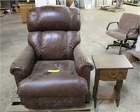 Reclining Chair & End Table, Approx 11"x16"x25"