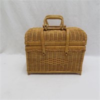 Wicker Basket / Suitcase - Vintage