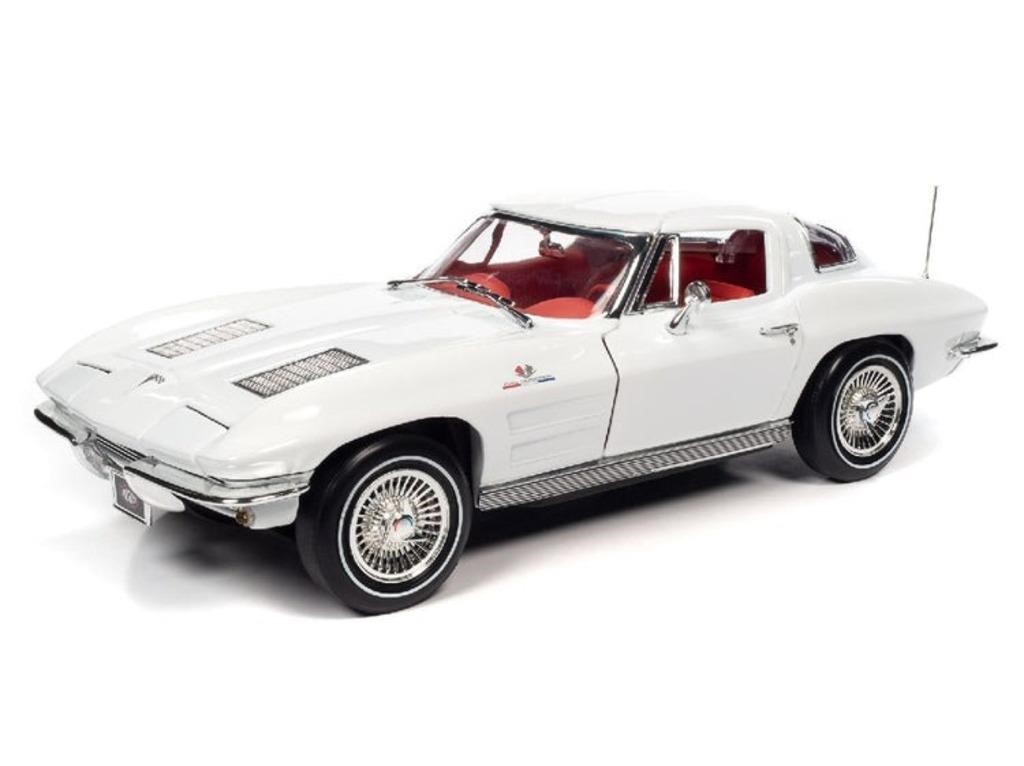 Chevrolet Corvette 1963 Z06 - Scale: 1:18