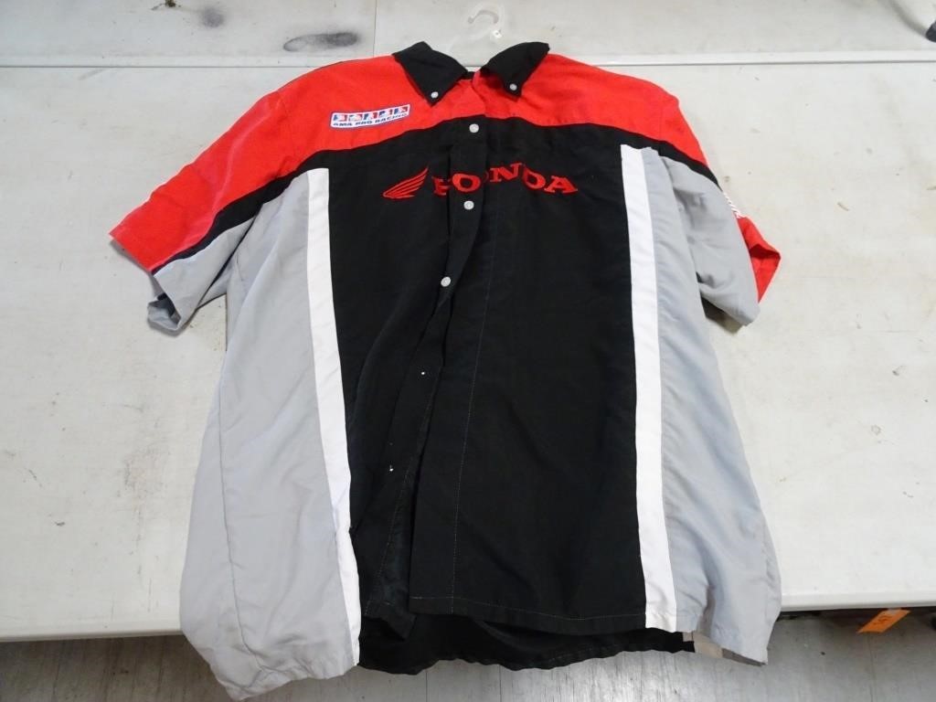 Size XL Honda AMA Pro Racing Pit Crew Shirt