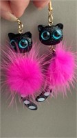 Fun big eyed black cat earrings with fluffy hot