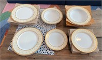 NEW Thun Czech Republic Fine Porcelain Plates Set