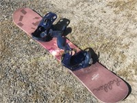 SNOWBOARD