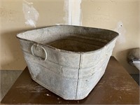 Vinatge Galvanized Wash Tub