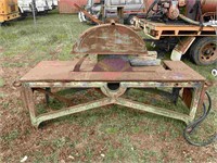 ANTIQUE SAW BENCH WITH FANTASTIC BASE