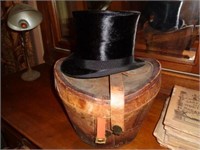 Top Hat, Joshua Turner, London & Leather Case