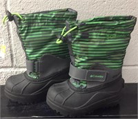 Brand New Columbia Toddler 8 Weather Proof boot