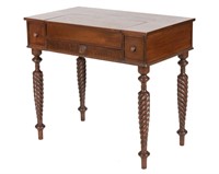 Colonial Mfg Company Spinet Desk