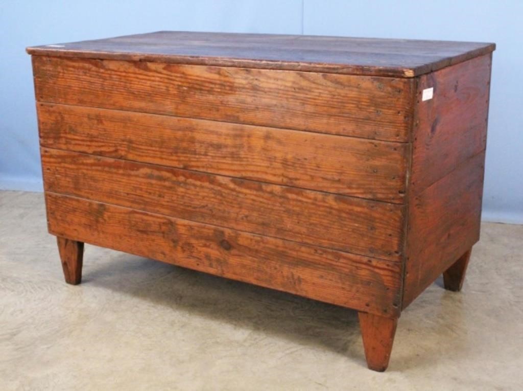 1920s Large Country Pine Blanket Chest