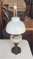 Aladdin Model B Oil Lamp w/ Aladdin Chimney