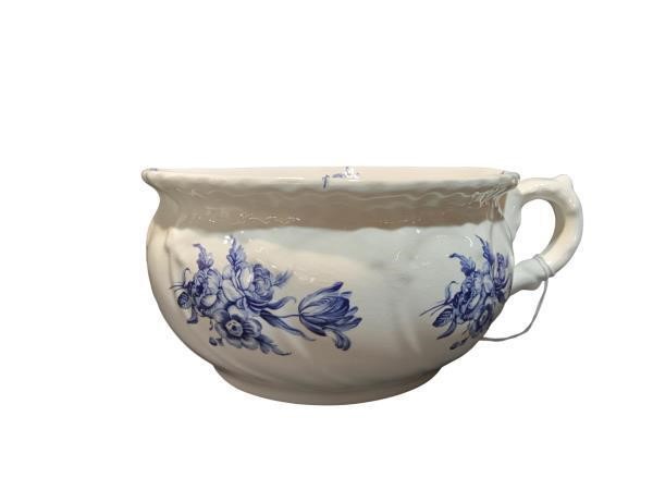 Chamber pot