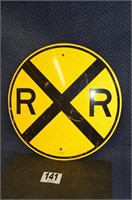 Railroad Crossing Sign (30" Diameter)