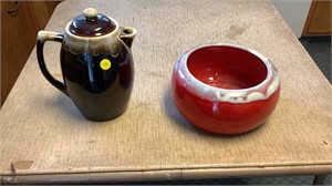 Porcelain bowl, tea pot