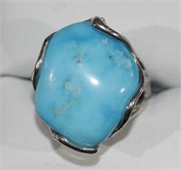 Free form turquoise dress ring