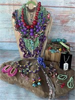 Color Your World Costume Jewelry Set