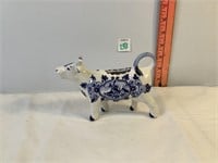 Delfts Blue & White Creamer Cow