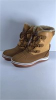 New Daily Shoes Size 11 Snow Boots