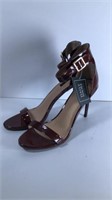 New Daily Shoes Size 11 Brown Heals