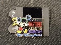 Disney 2000 Mickey Mouse pin