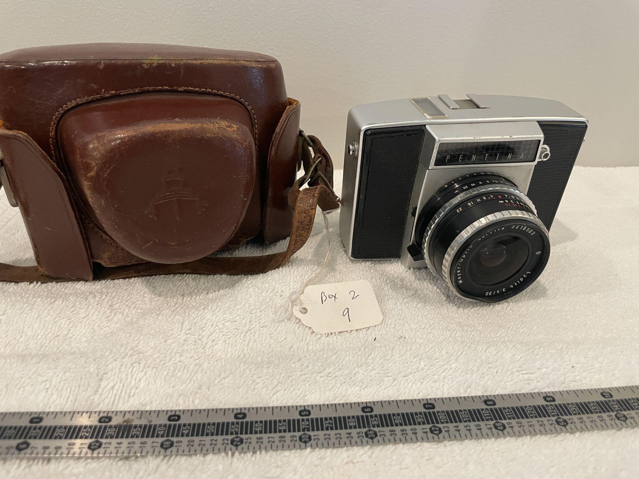 Pentina Film Camera with Leather Case