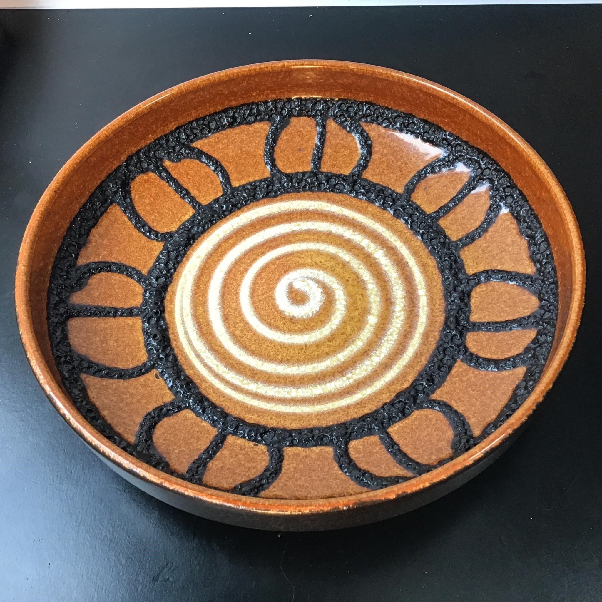 WEST GERMAN FAT LAVA POTTERY BOWL