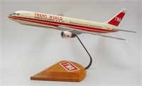 TWA 767-200 model
