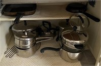 Pots & Pans In Lower Kitchen Cabinets