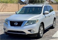 2014 Nissan Pathfinder SV 4 Door SUV