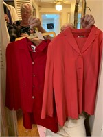 WOMEN'S CLOTHES SIZE 16 TO 18