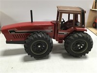 Ertl 1/16 Scale IH 6388 Tractor