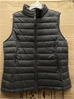Size X-Large Amazon essentials women vest