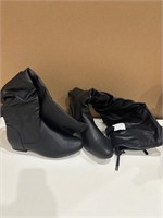 NEW $68 (9) Women’s Thigh High Boots Black