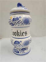 Vintage Blue Onion Cookie Jar
