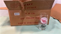 1981 Cincinnati Reds set of 8  glasses in