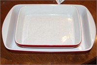 2 ceramic casserole dishes