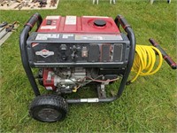 Briggs & Stratton 8000w Generator with electric
