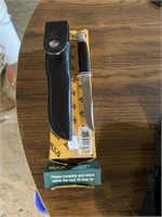 Buck 102V knife with scabbard in box