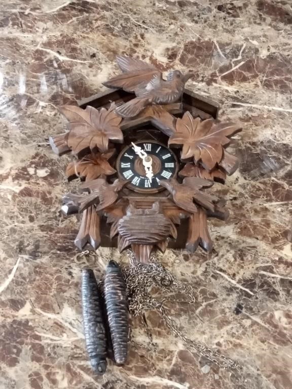 vtg  German Black Forest Coo Coo clock