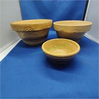 Nest of Stoneware Bowls w/Brown Stripe