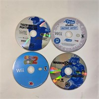 Wii game disc bundle (4)