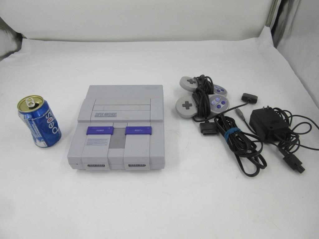 Console Super Nintendo SNES avec accessoires