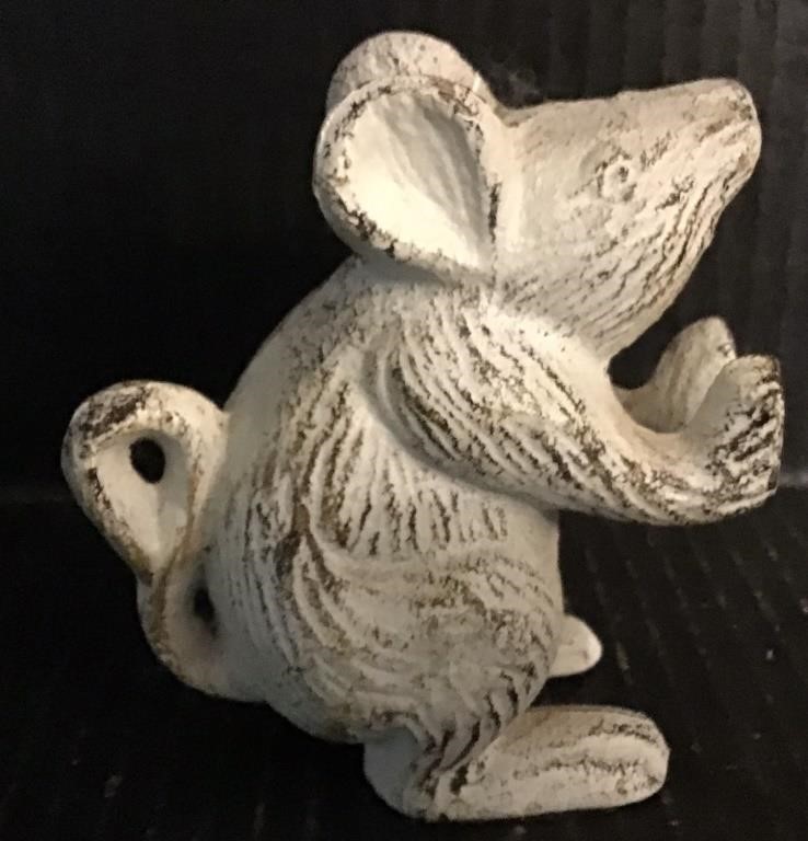 CAST IRON SQUIRREL