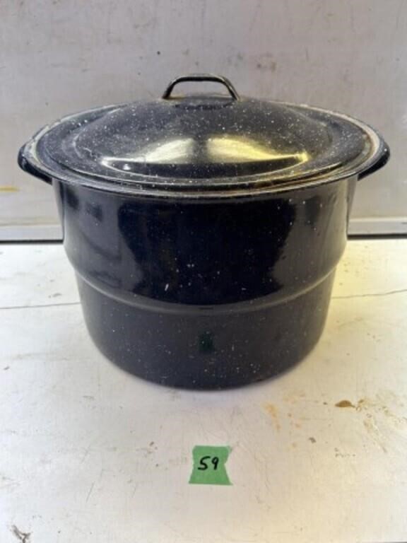 Vintage canning pot with lid